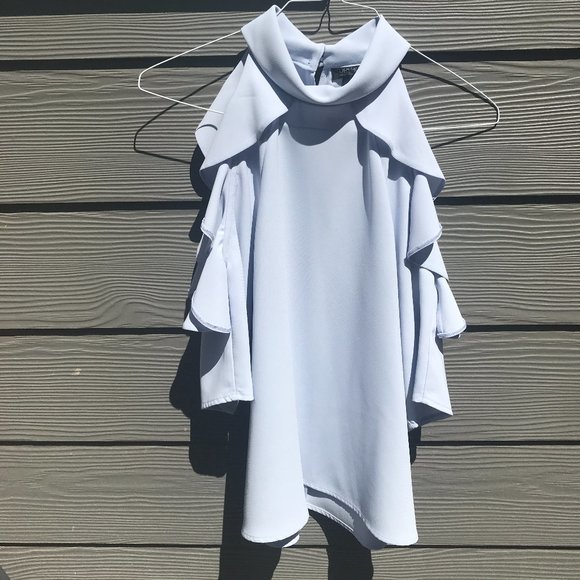 NWT TOPSHOP Ruffle Cold Shoulder Blouse - Picture 2 of 13